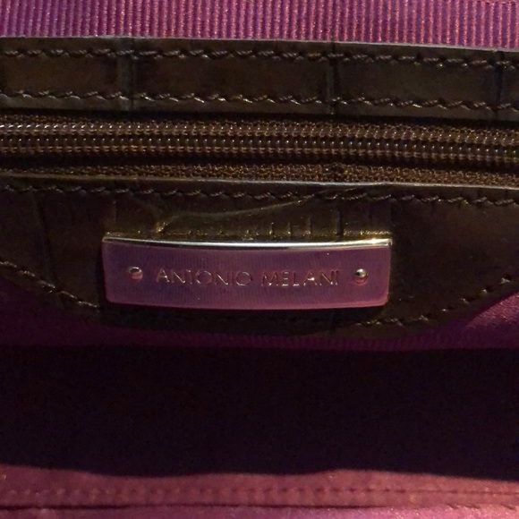 Handbag - Picture 6 of 6